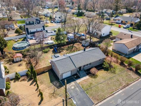 267 Tabb Avenue Piscataway NJ 08854