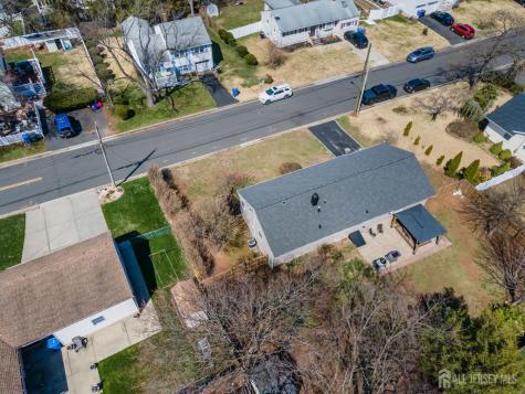 267 Tabb Avenue Piscataway NJ 08854