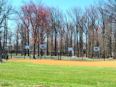 267 Tabb Avenue Piscataway NJ 08854