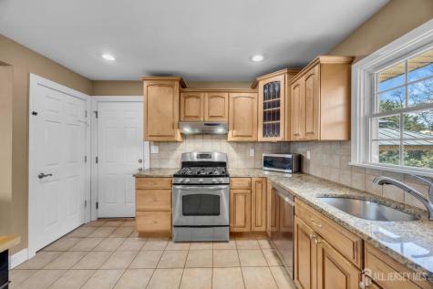 267 Tabb Avenue Piscataway NJ 08854