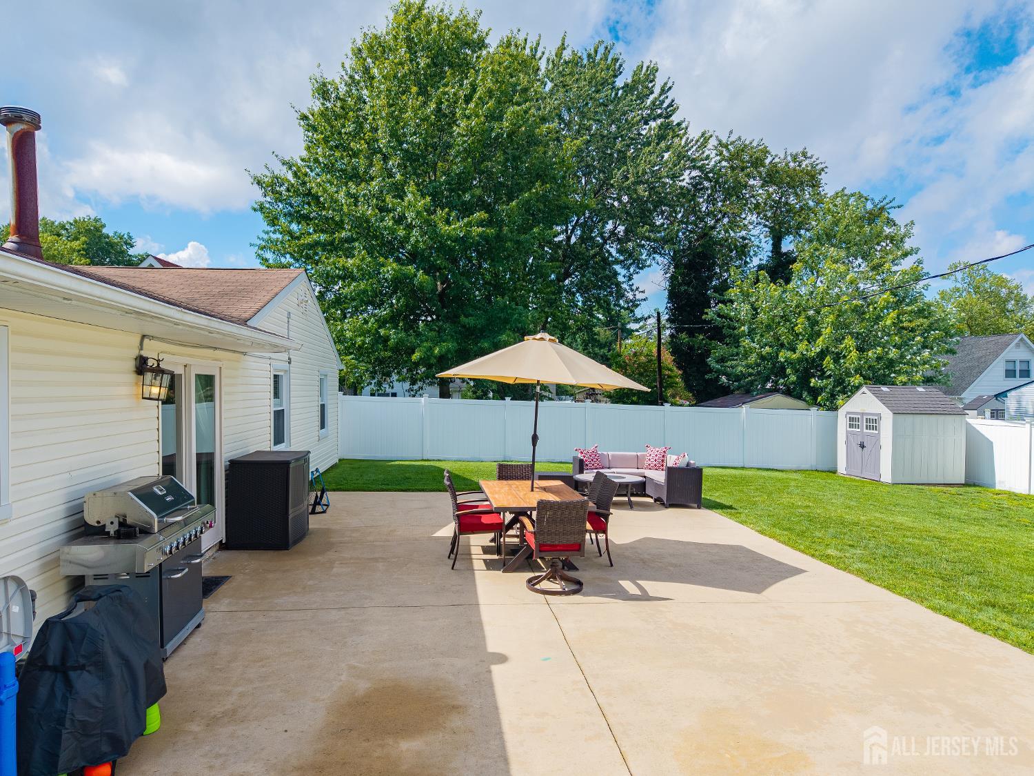 164 Idlebrook Lane Aberdeen NJ 07747
