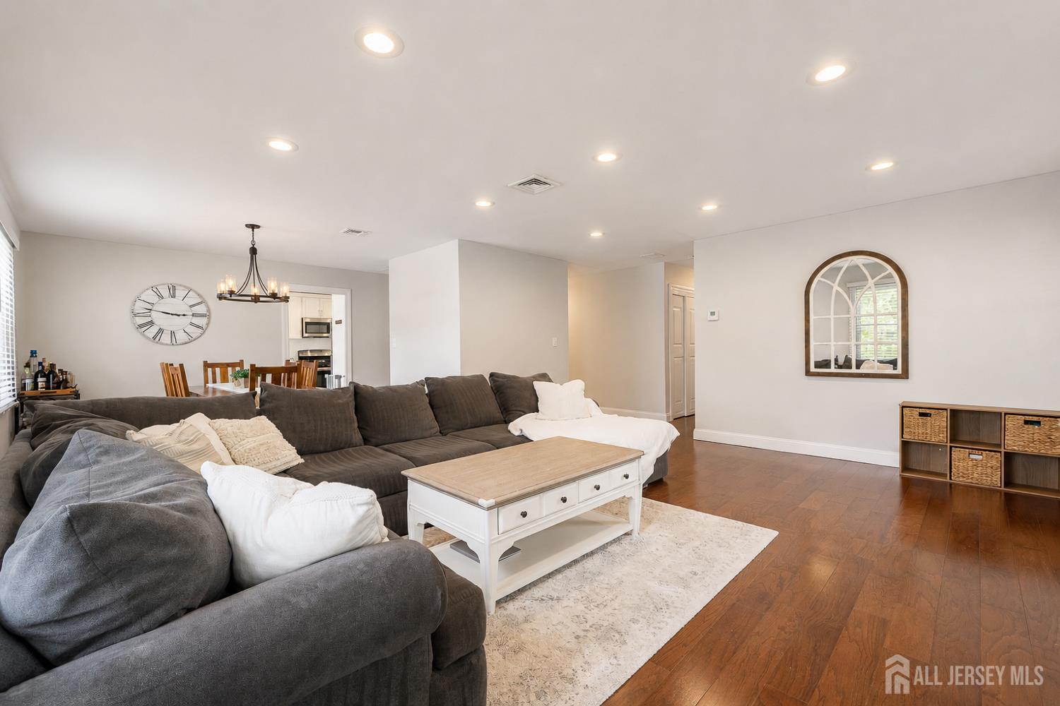 164 Idlebrook Lane Aberdeen NJ 07747