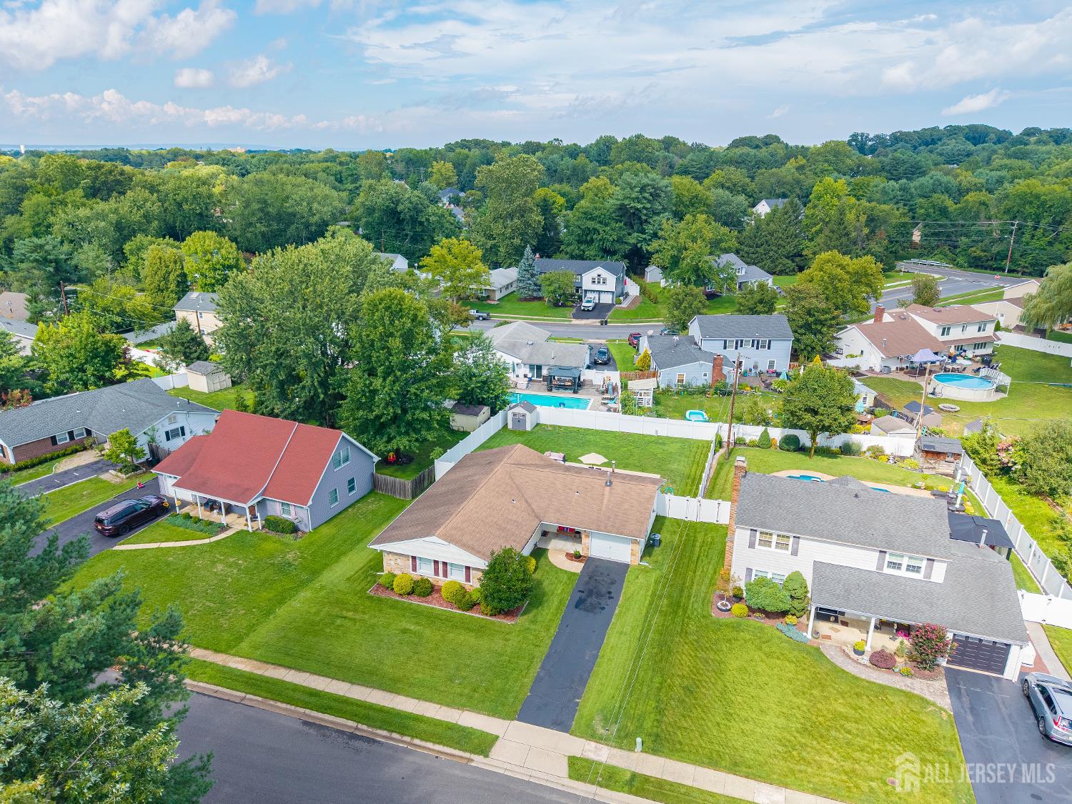 164 Idlebrook Lane Aberdeen NJ 07747