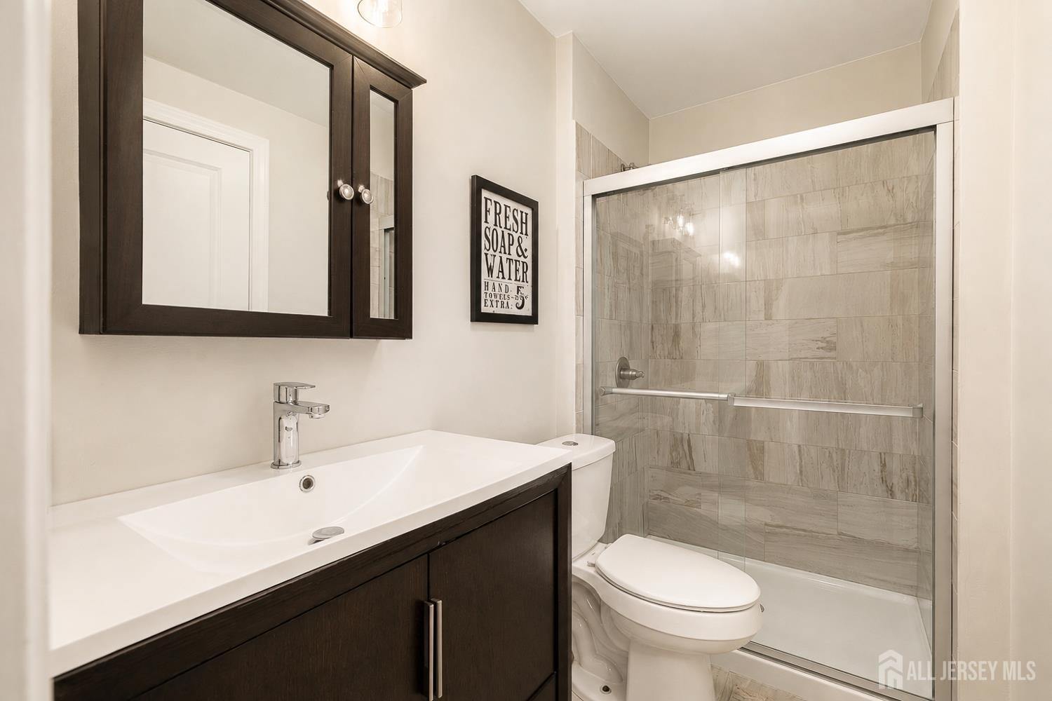 164 Idlebrook Lane Aberdeen NJ 07747