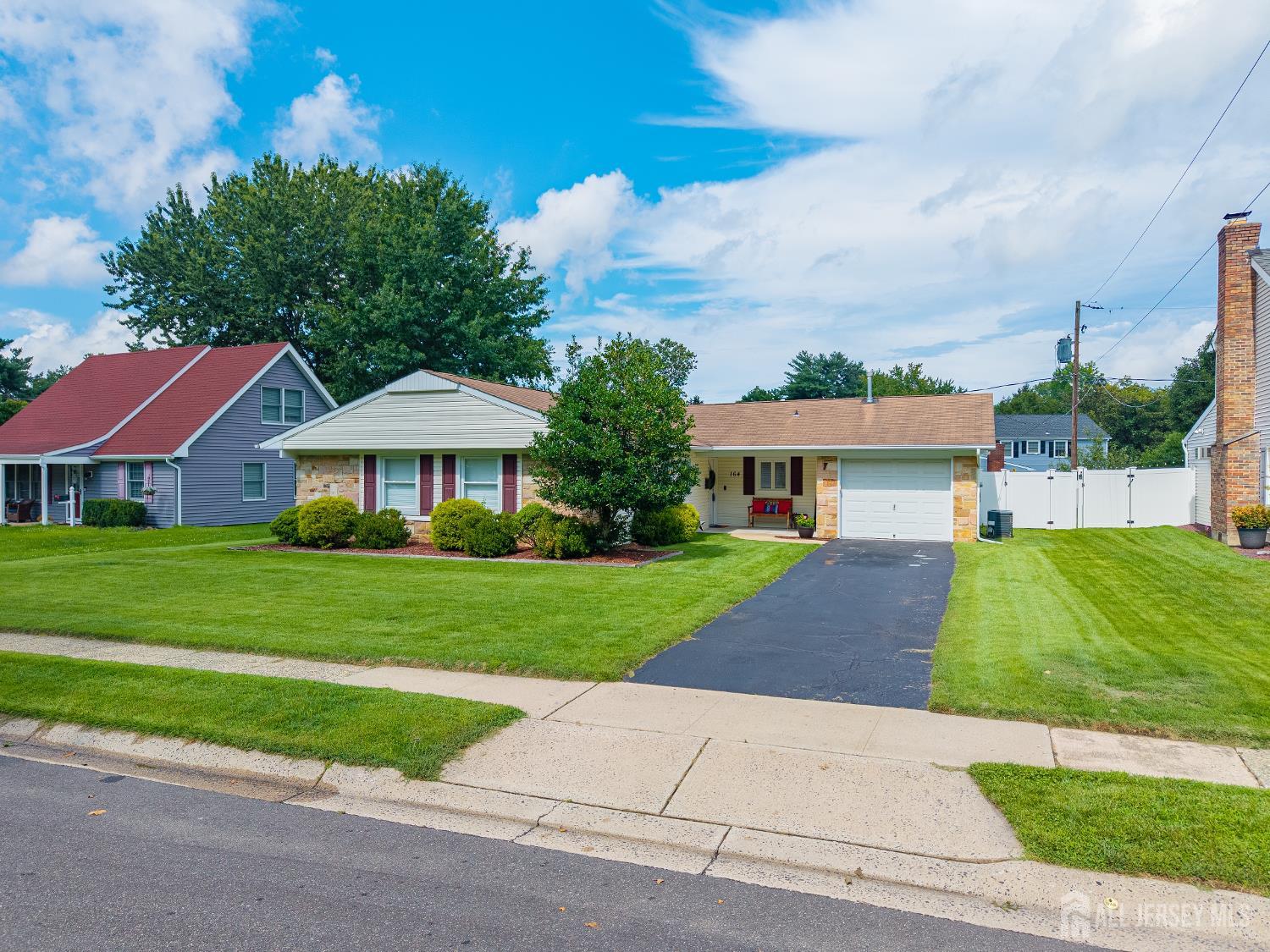 164 Idlebrook Lane Aberdeen NJ 07747
