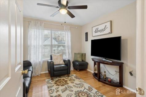 15 Congress Lane South River NJ 08882