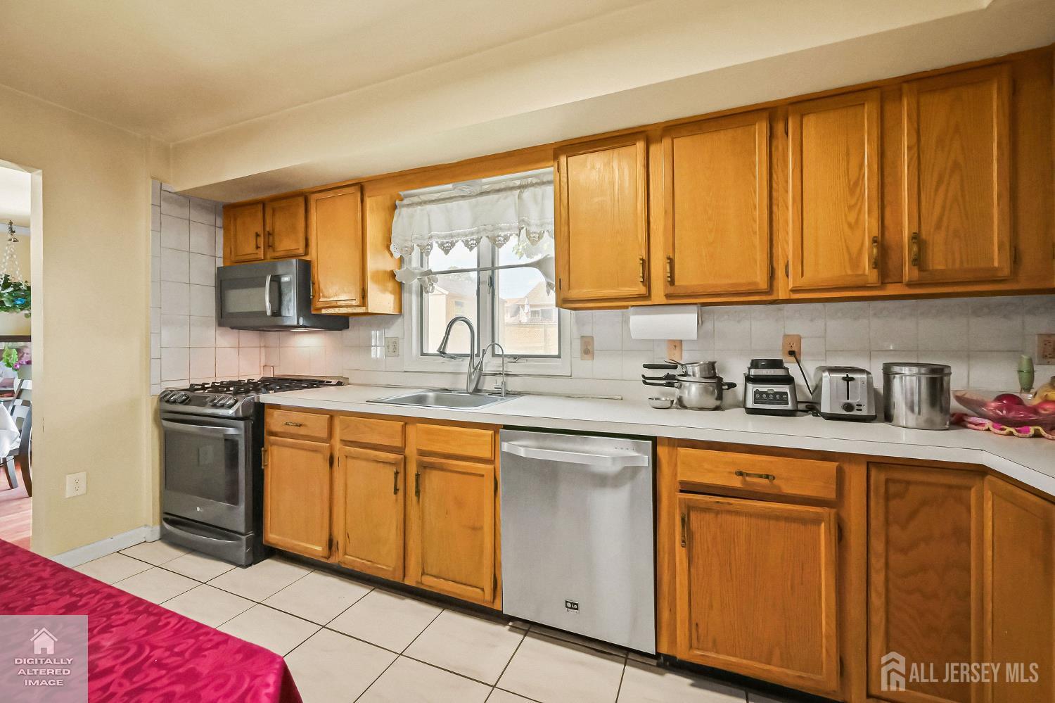 109 Walton Street Edison NJ 08817