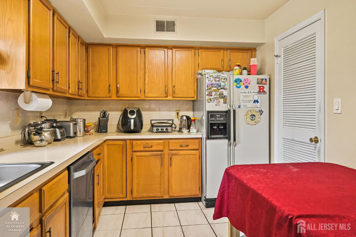 109 Walton Street Edison NJ 08817
