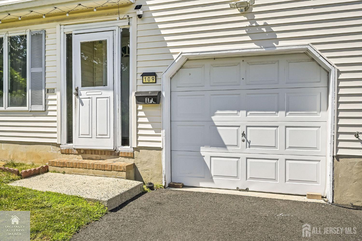 109 Walton Street Edison NJ 08817