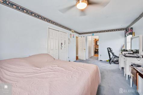 109 Walton Street Edison NJ 08817
