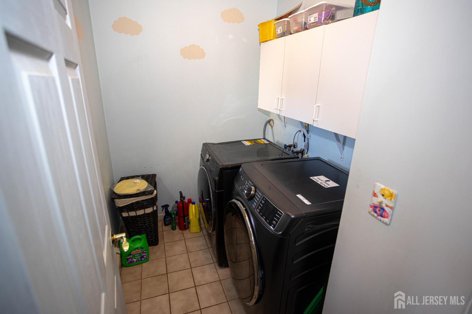 12 Jacobson Street Sayreville NJ 08872