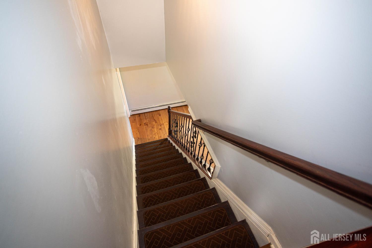12 Jacobson Street Sayreville NJ 08872