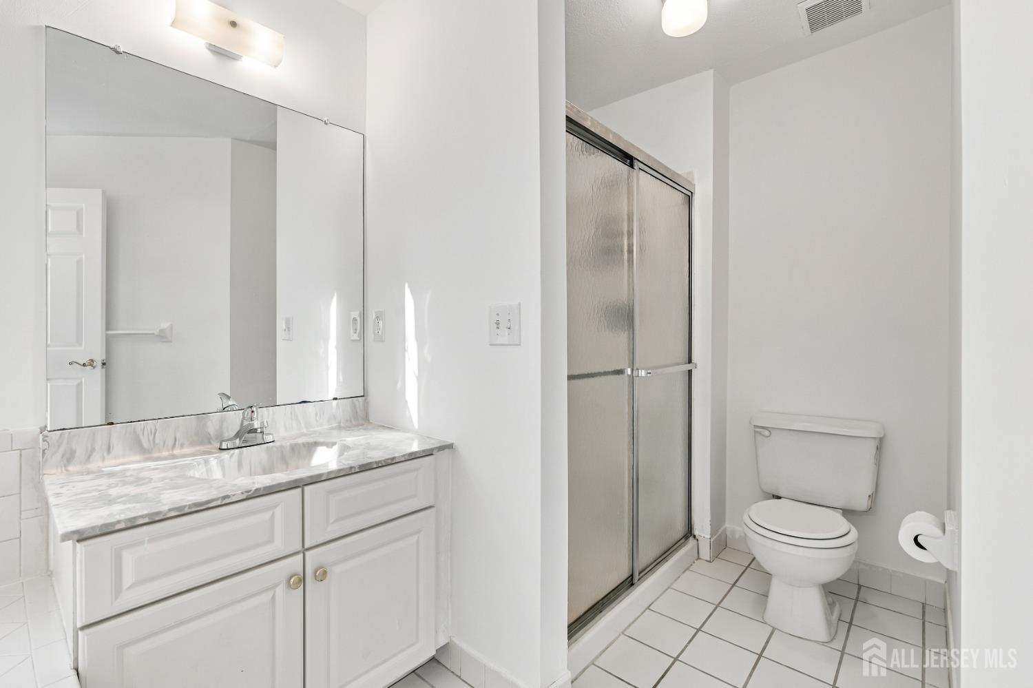 184 Prestwick Way Edison NJ 08820