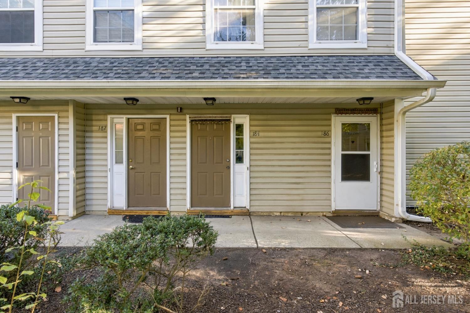 184 Prestwick Way Edison NJ 08820