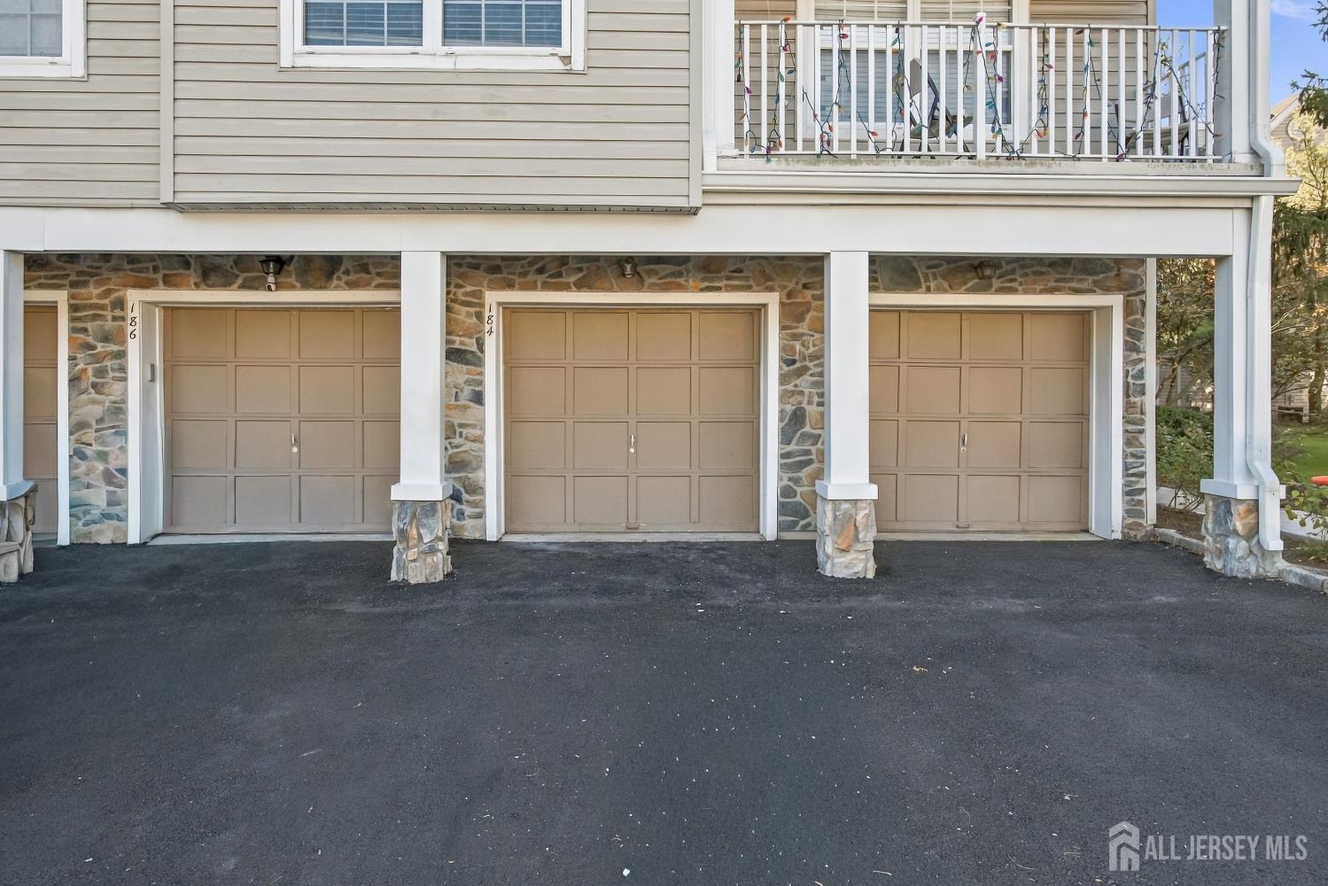 184 Prestwick Way Edison NJ 08820
