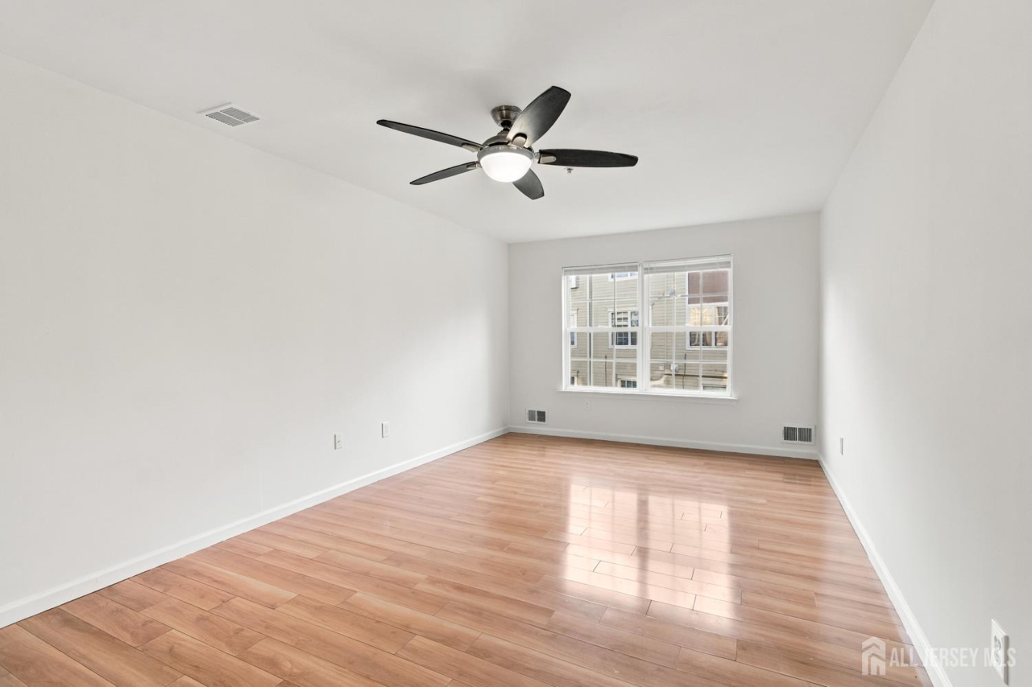 184 Prestwick Way Edison NJ 08820