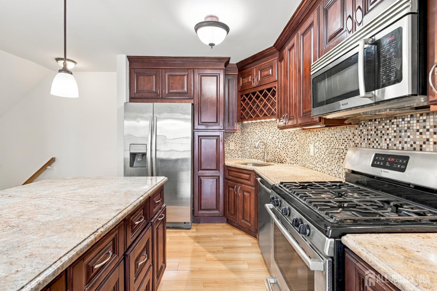 184 Prestwick Way Edison NJ 08820