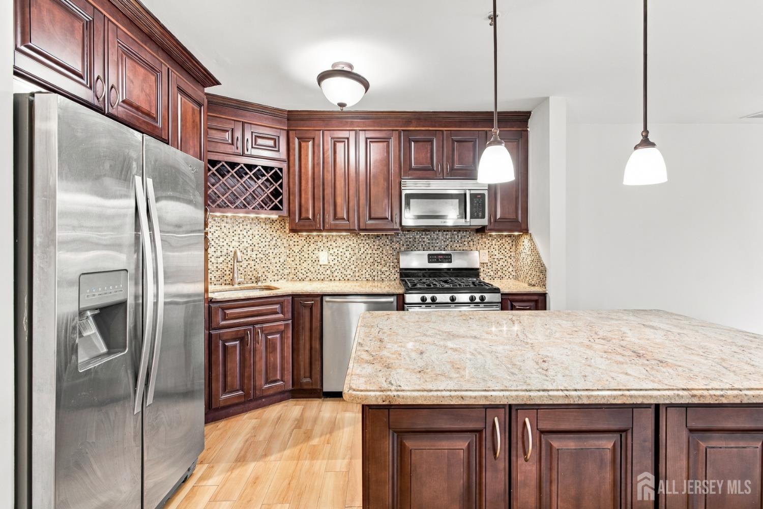 184 Prestwick Way Edison NJ 08820
