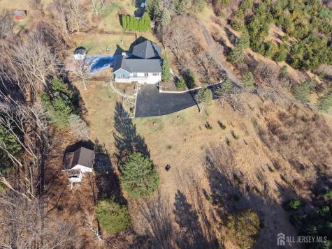 2 Rossi Drive Clinton Town NJ 08809