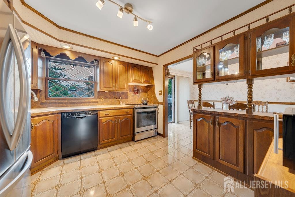 11 Kilmer Drive Colonia NJ 07067