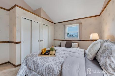 11 Kilmer Drive Colonia NJ 07067