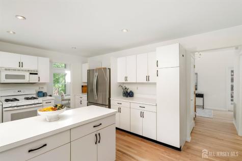 22 Boxwood Drive South Brunswick NJ 08540
