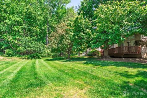 22 Boxwood Drive South Brunswick NJ 08540