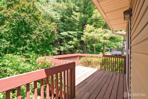 22 Boxwood Drive South Brunswick NJ 08540