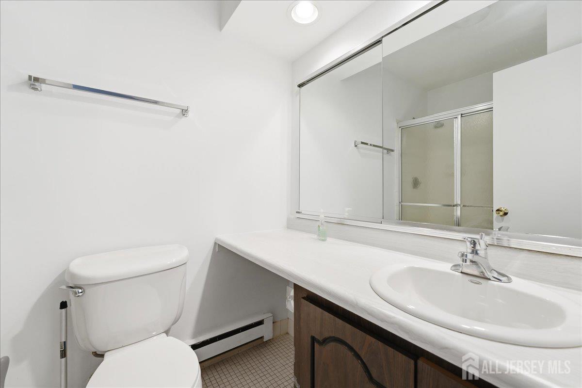 162 Cross Slope Court Manalapan NJ 07726
