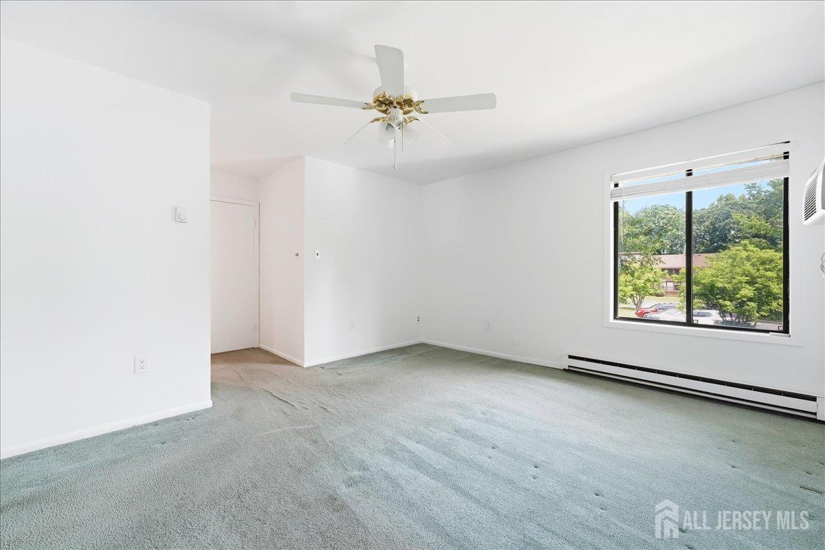 162 Cross Slope Court Manalapan NJ 07726