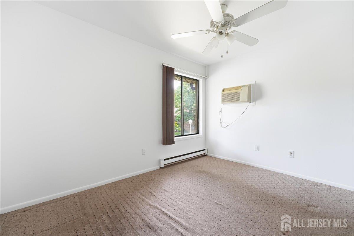 162 Cross Slope Court Manalapan NJ 07726