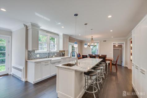 812 Abbott Street Highland Park NJ 08904