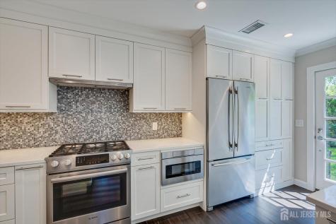 812 Abbott Street Highland Park NJ 08904