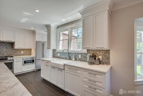 812 Abbott Street Highland Park NJ 08904