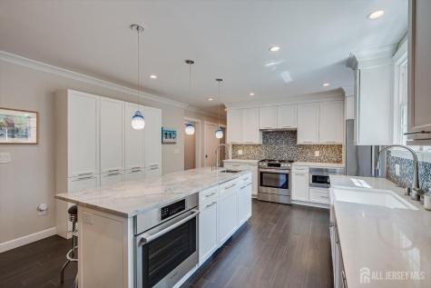 812 Abbott Street Highland Park NJ 08904