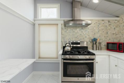 593 Hazelwood Avenue Rahway NJ 07065