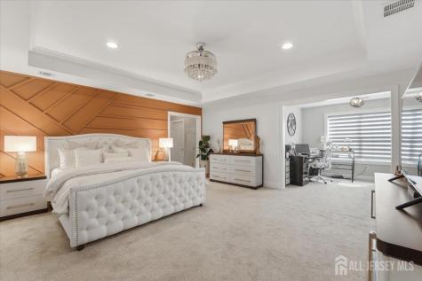 23 Claridge Lane Flemington NJ 08822