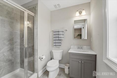 23 Claridge Lane Flemington NJ 08822