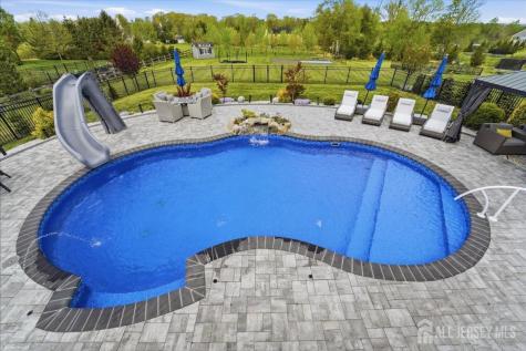 23 Claridge Lane Flemington NJ 08822