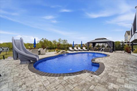 23 Claridge Lane Flemington NJ 08822