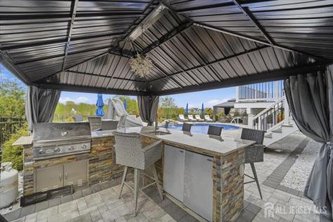 23 Claridge Lane Flemington NJ 08822