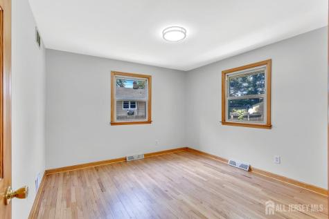 174 Hardenburg Lane East Brunswick NJ 08850