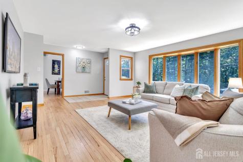 174 Hardenburg Lane East Brunswick NJ 08850