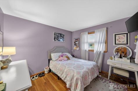 16 Dusko Drive Parlin NJ 08859