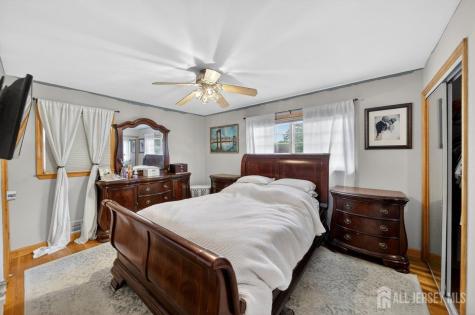 16 Dusko Drive Parlin NJ 08859