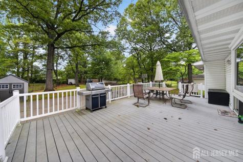 16 Dusko Drive Parlin NJ 08859