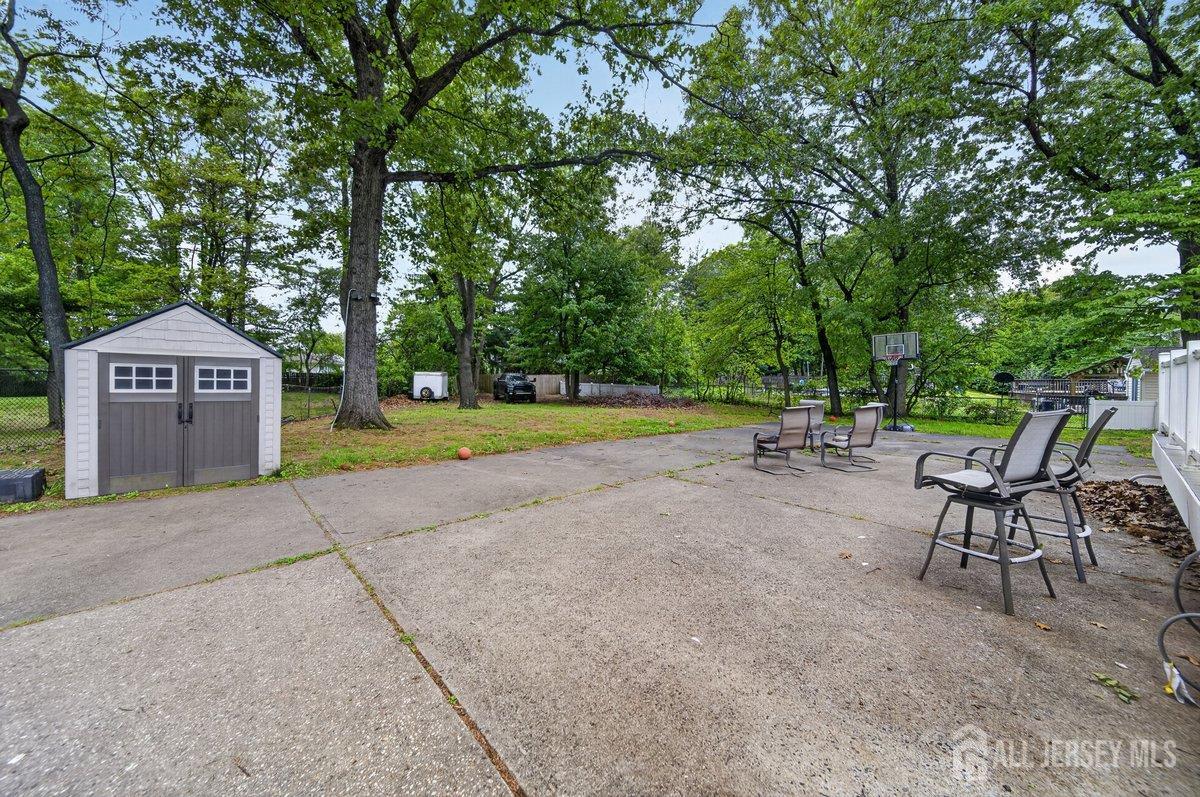 16 Dusko Drive Parlin NJ 08859