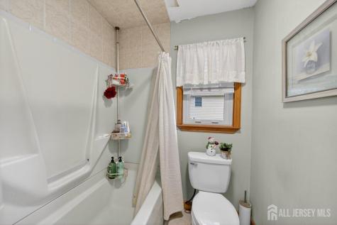 16 Dusko Drive Parlin NJ 08859