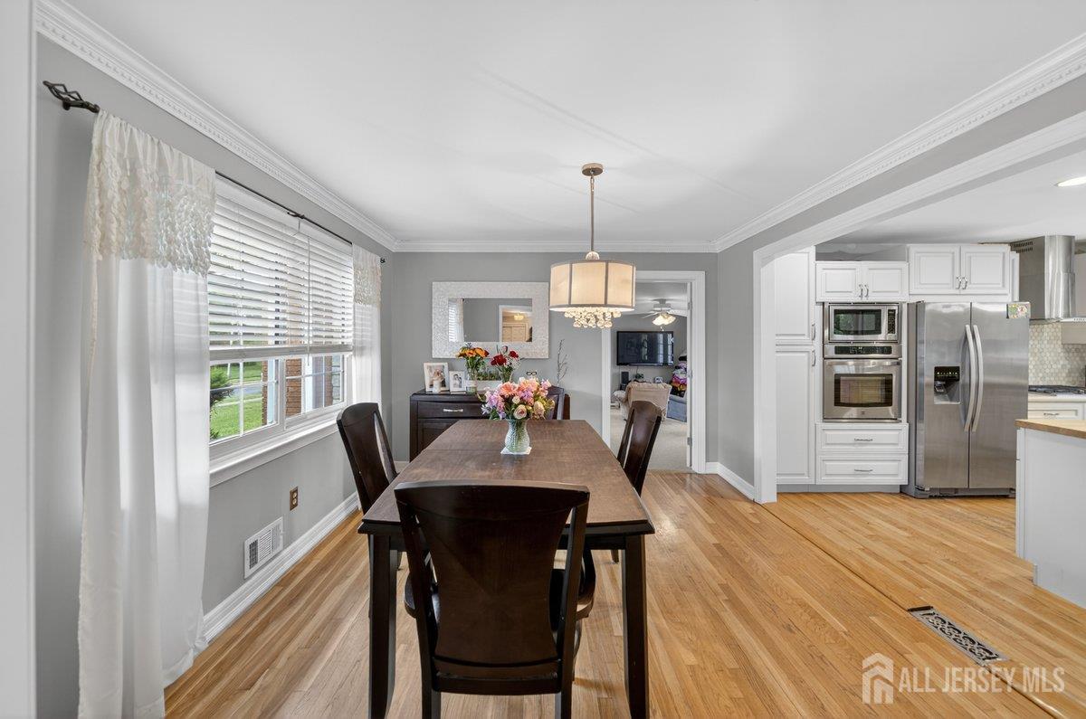 16 Dusko Drive Parlin NJ 08859