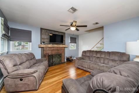 776 Harrell Avenue Woodbridge Proper NJ 07095